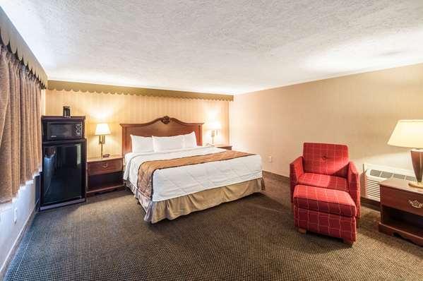  - Rodeway Inn Charles Town