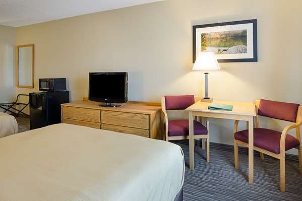  - Quality Inn Princeton - I-77, Exit 9