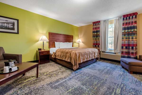  - Quality Inn Morgantown - I-68, Exit 1