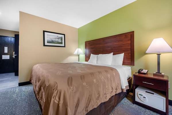  - Quality Inn Morgantown - I-68, Exit 1