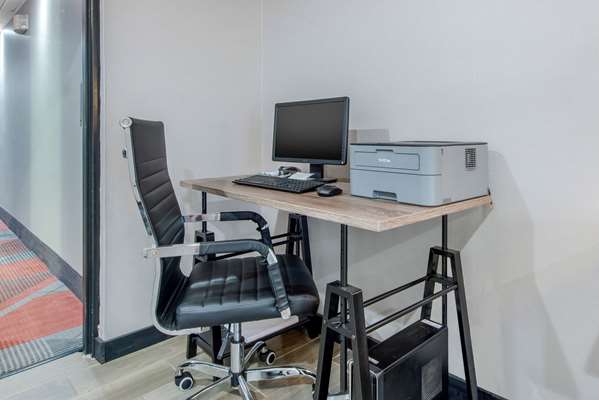 Conference Area - Quality Inn Morgantown - I-68, Exit 1