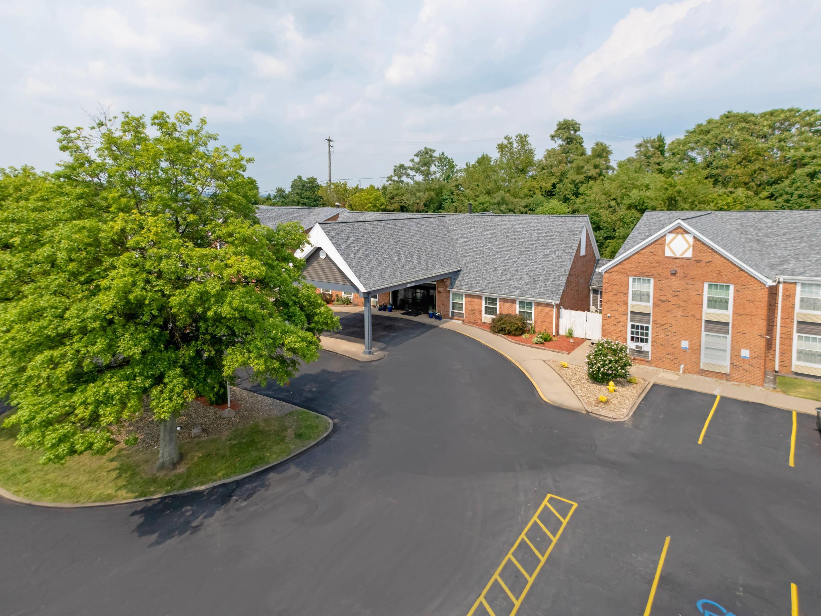 Hotel exterior | Quality Inn