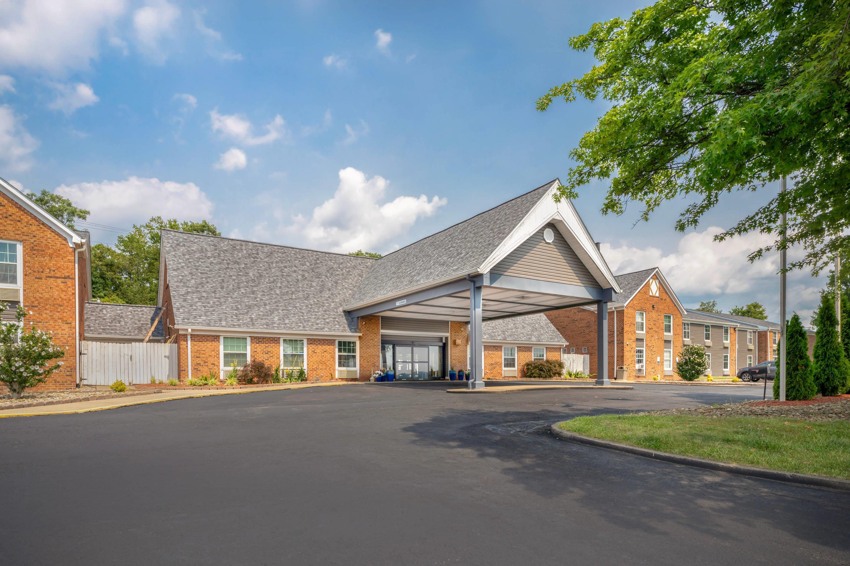 Hotel exterior | Quality Inn