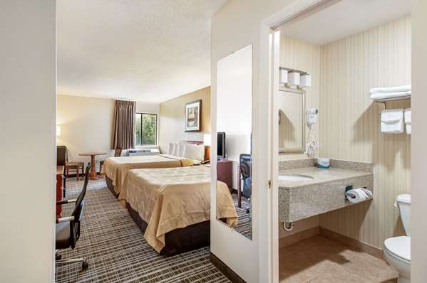  - Quality Inn Harpers Ferry