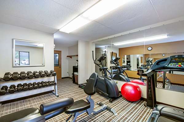 Fitness/ Exercise Room - Quality Inn Harpers Ferry