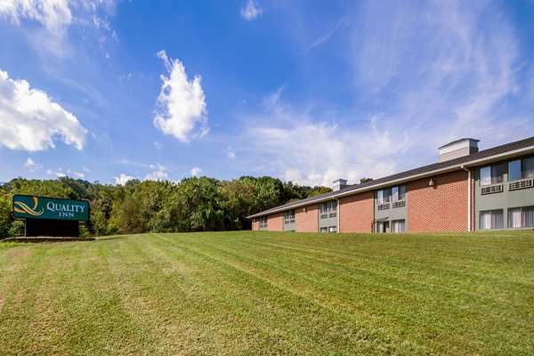 Exterior view - Quality Inn Harpers Ferry