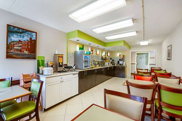 Amenities - Quality Inn Harpers Ferry