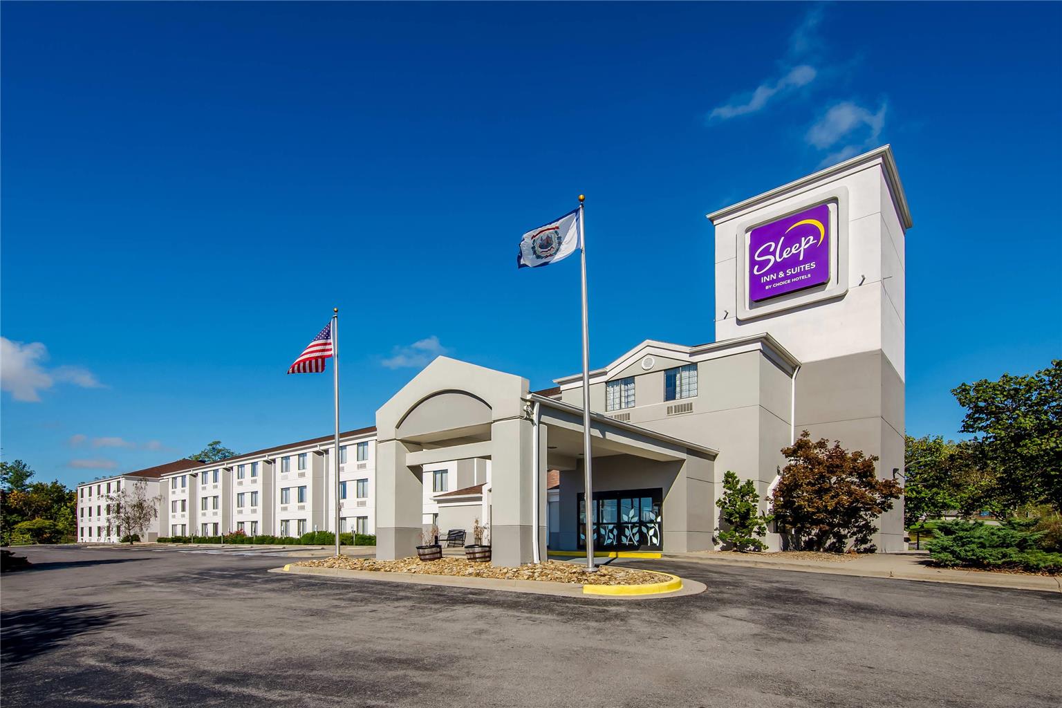 Sleep Inn & Suites
