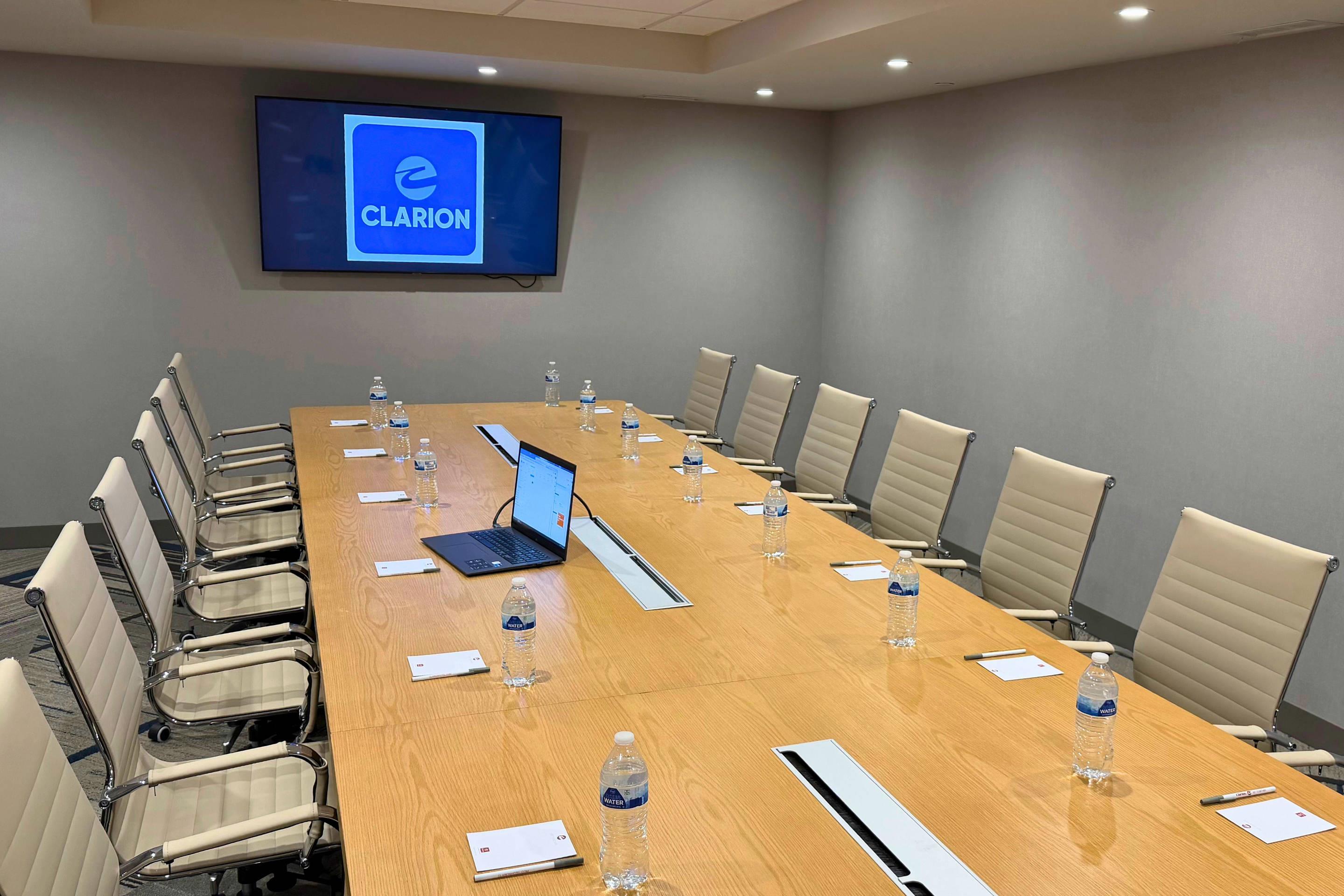 Meeting room | Clarion Hotel Rock Springs - Green River