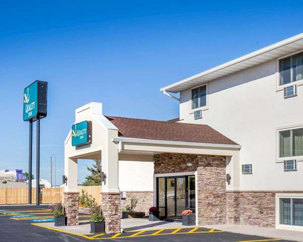 Exterior view - Quality Inn Gillette - I-90, Exit 128