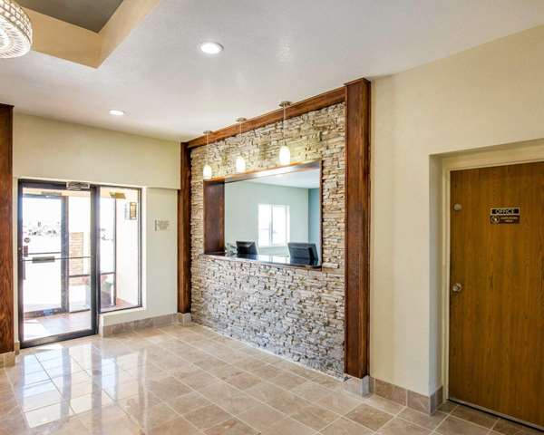  - Quality Inn Gillette - I-90, Exit 128