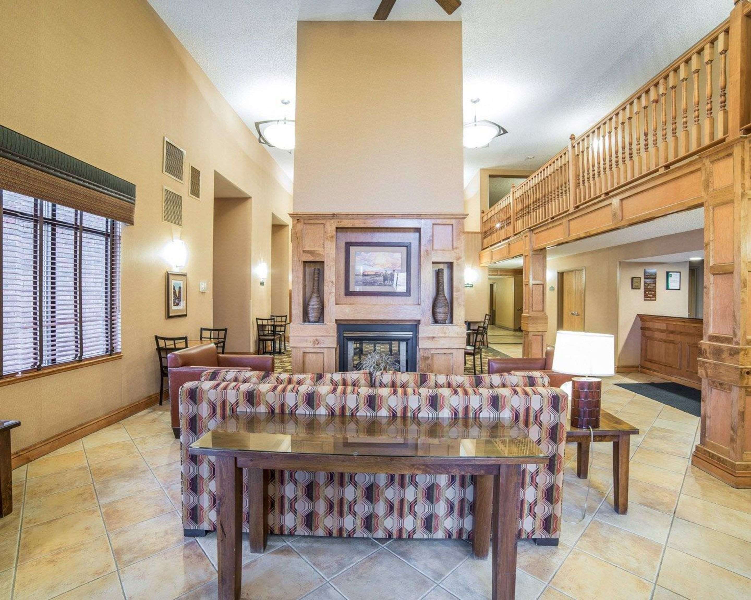 Beautifully decorated hotel | Quality Inn & Suites Casper near Event Center