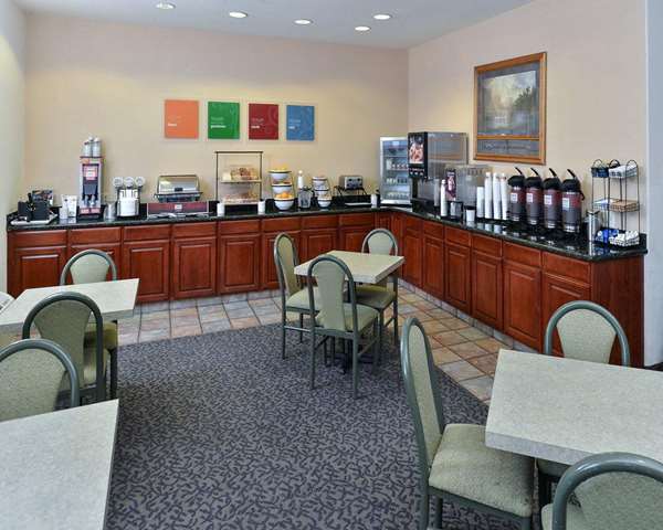 Amenities - Comfort Inn & Suites Riverton