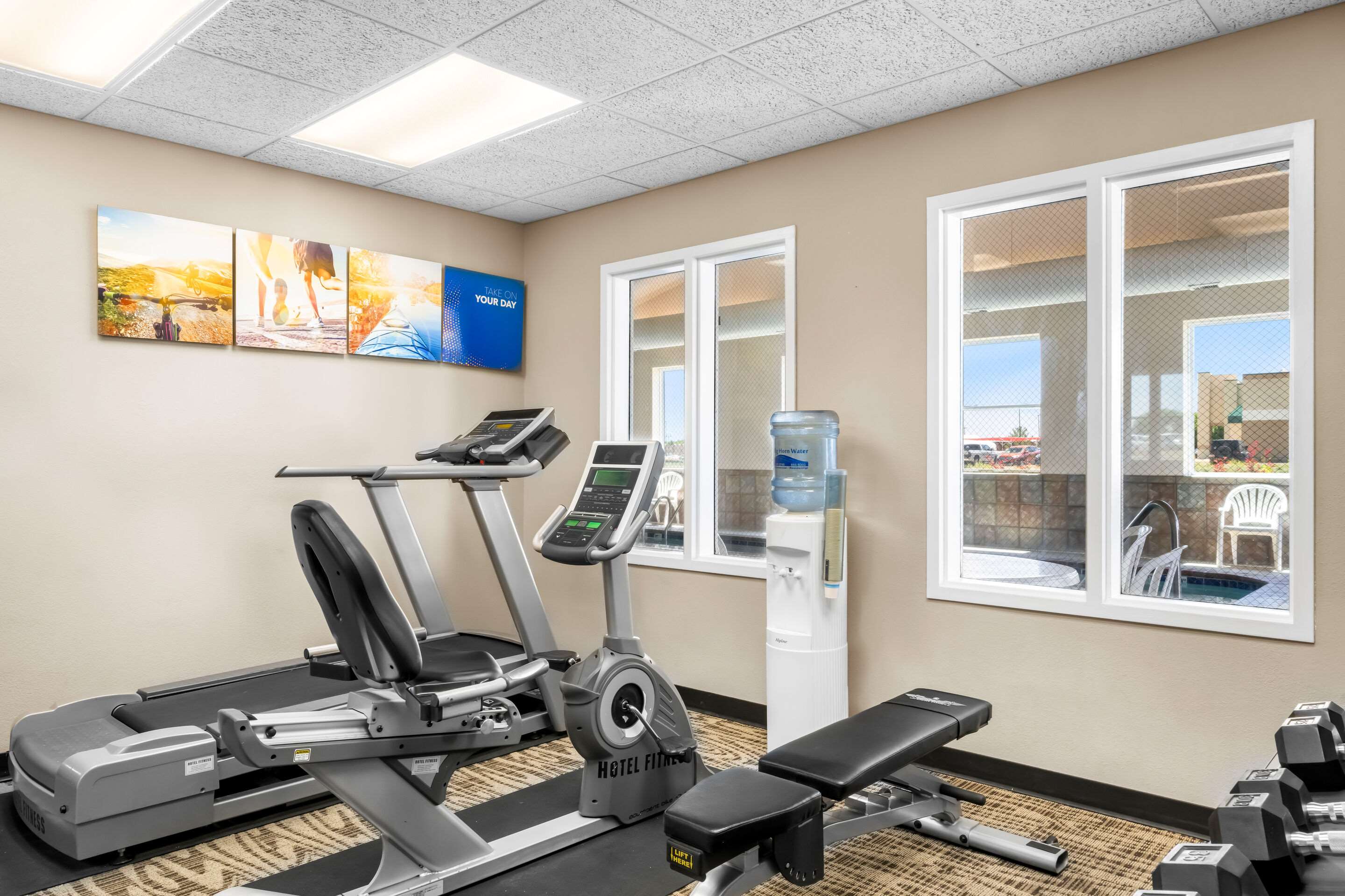 Exercise room | Comfort Inn And Suites