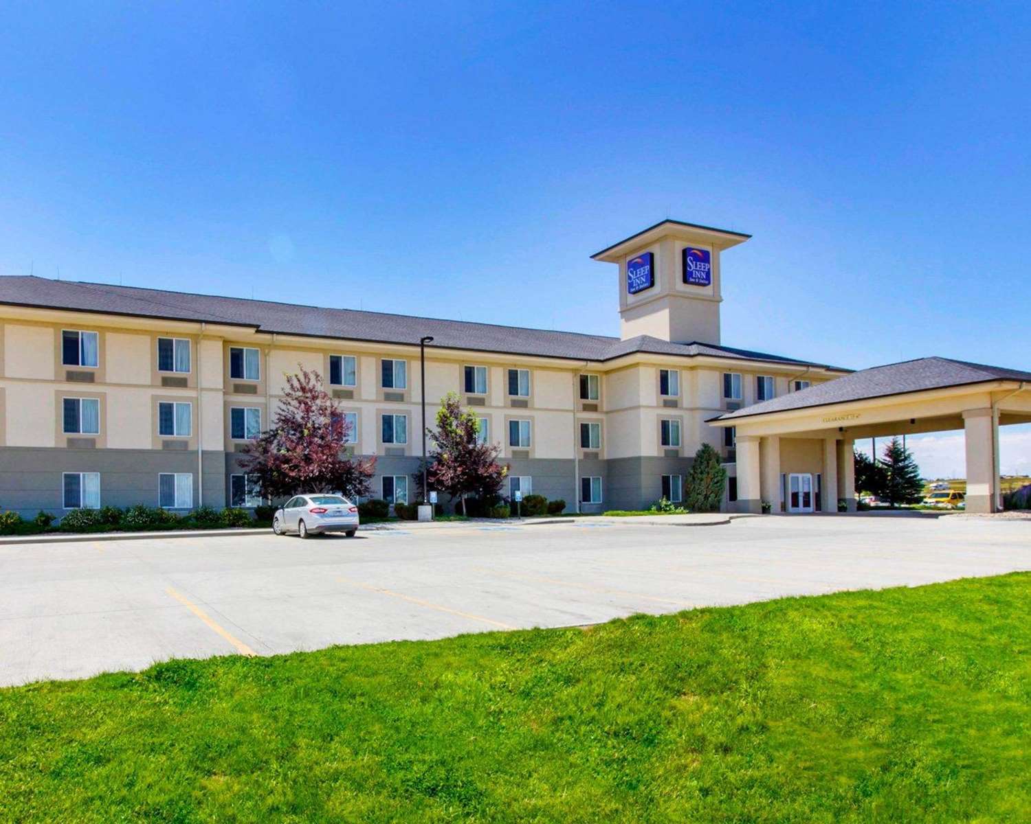 Sleep Inn & Suites Evansville, WY See Discounts