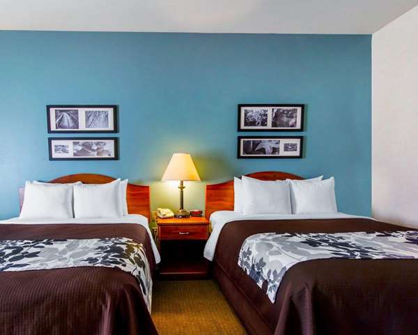  - Sleep Inn & Suites Evansville