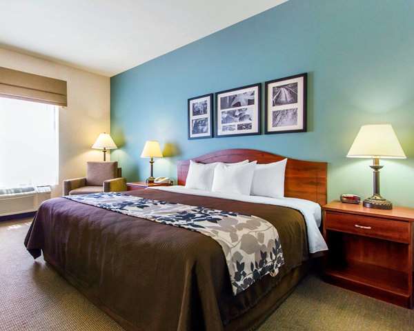  - Sleep Inn & Suites Evansville