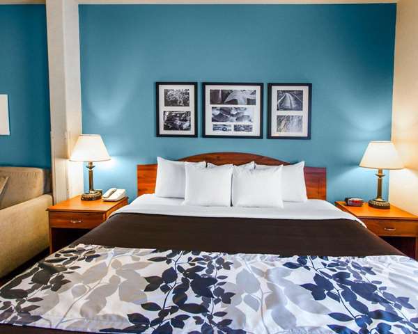 Suite - Sleep Inn & Suites Evansville