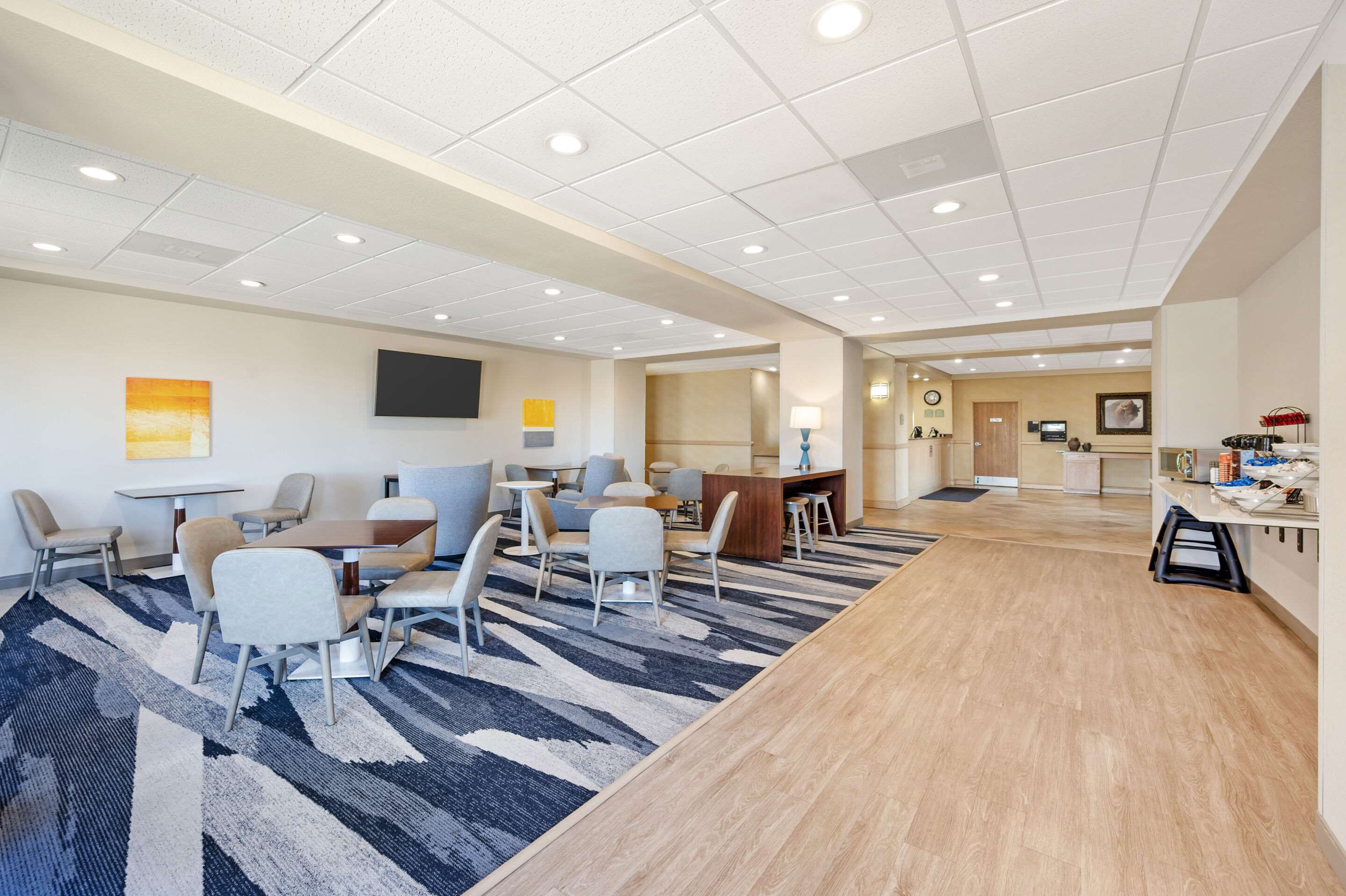 Breakfast area