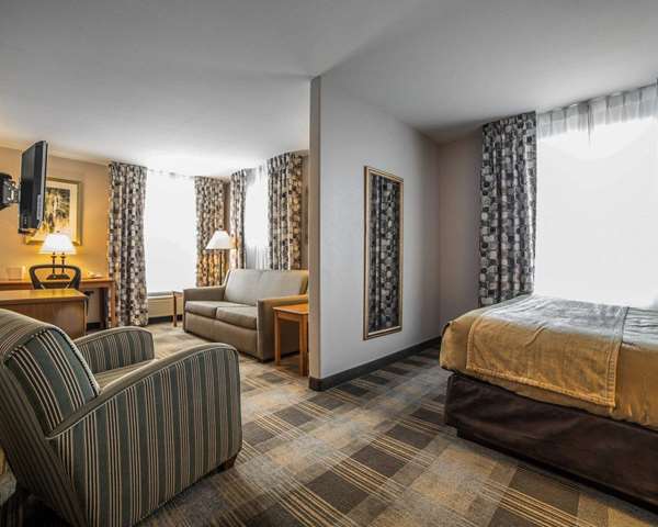 Suite - MainStay Suites Casper