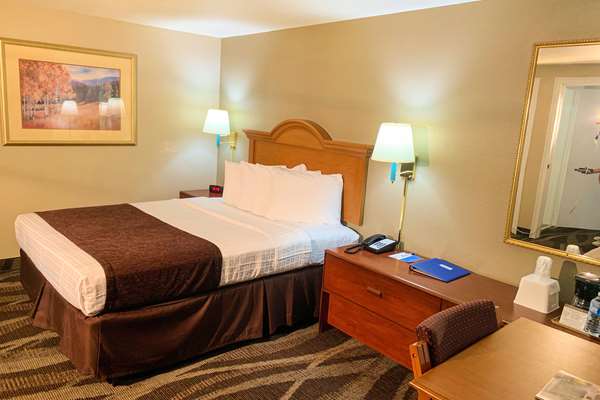  - Rodeway Inn & Suites Sheridan - I-90, Exit 23