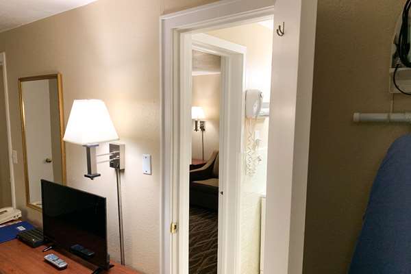 Suite - Rodeway Inn & Suites Sheridan - I-90, Exit 23
