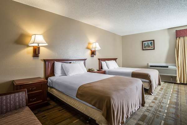  - Rodeway Inn East Cheyenne - I-80, Exit 370
