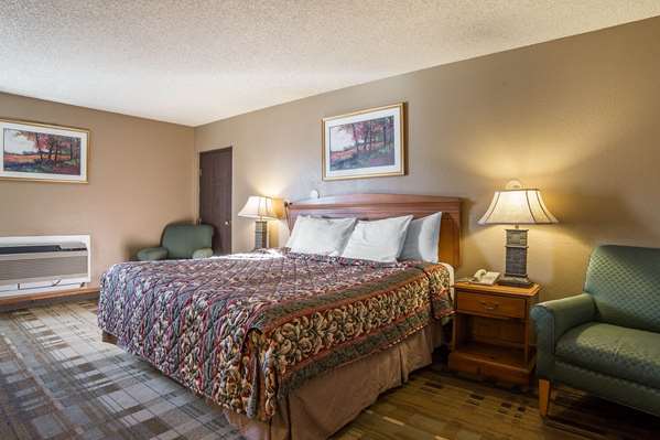  - Rodeway Inn East Cheyenne - I-80, Exit 370