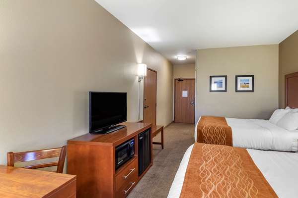  - Comfort Inn Evansville - I-25, Exit 185