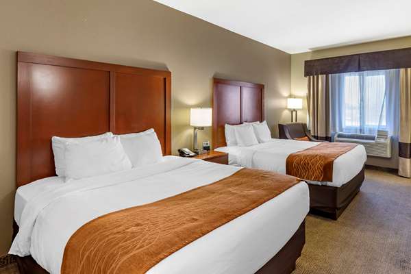  - Comfort Inn Evansville - I-25, Exit 185