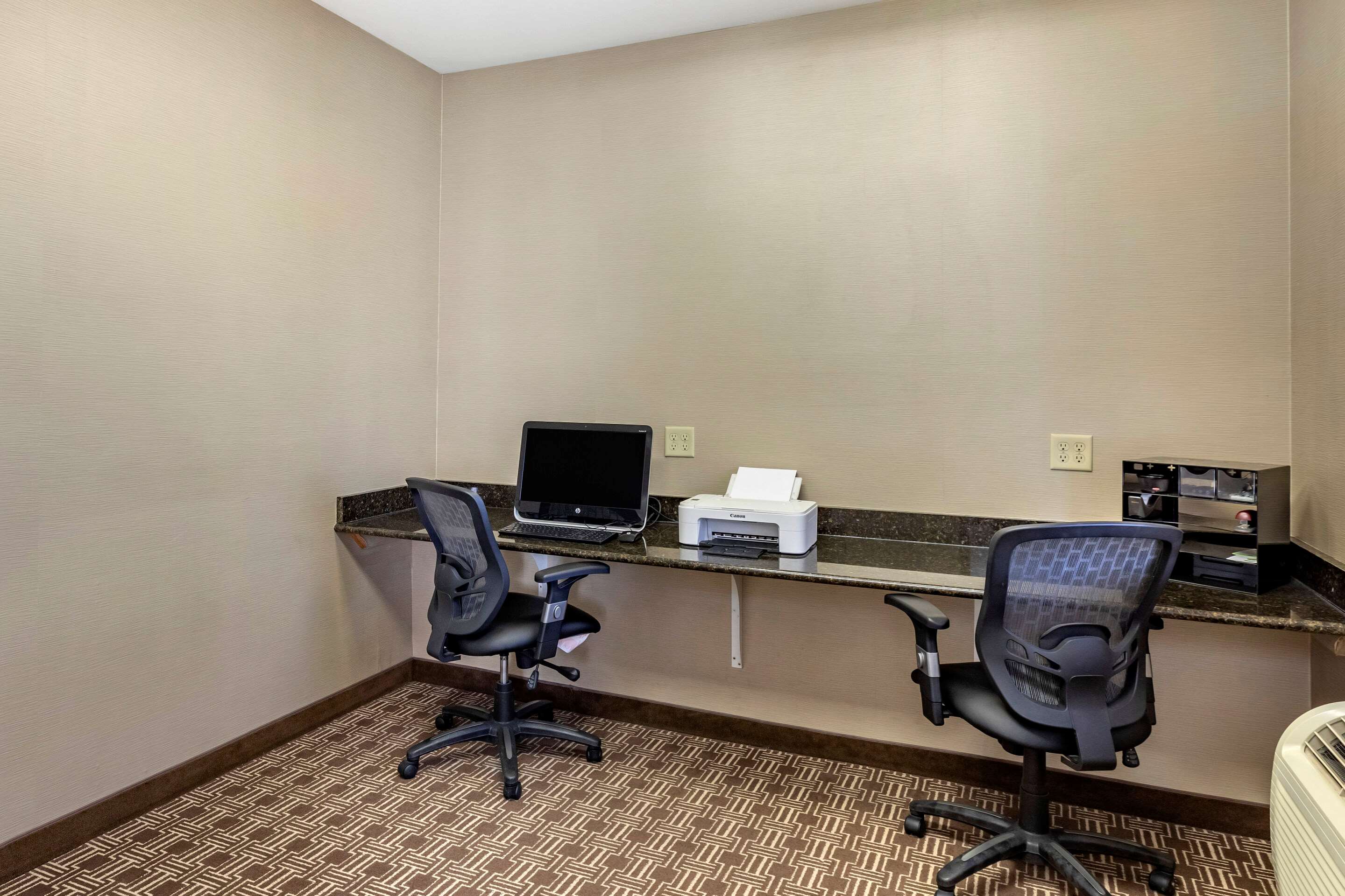 Computer in the lobby