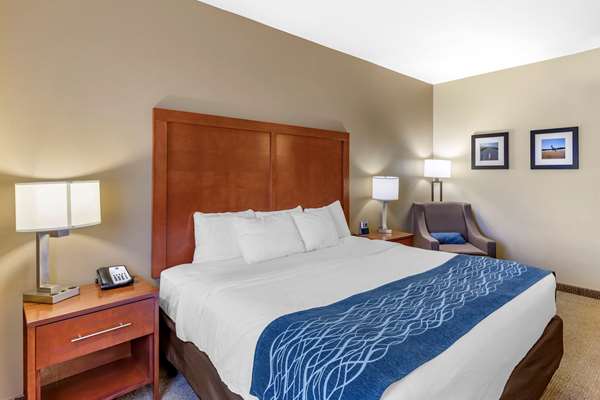  - Comfort Inn Evansville - I-25, Exit 185