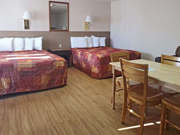  - Rodeway Inn Buffalo - I-25, Exit 299