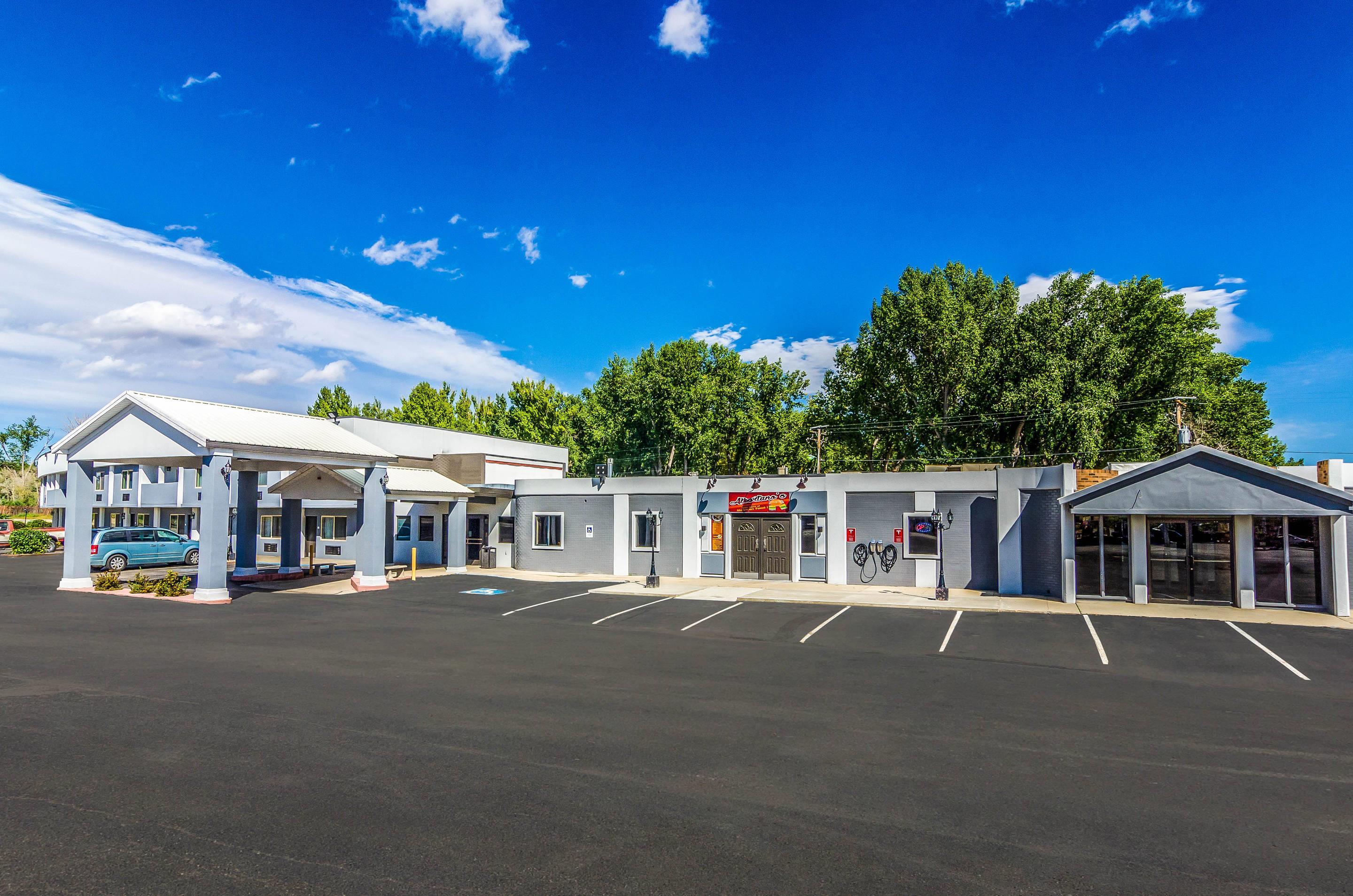 Hotel exterior | Quality Inn