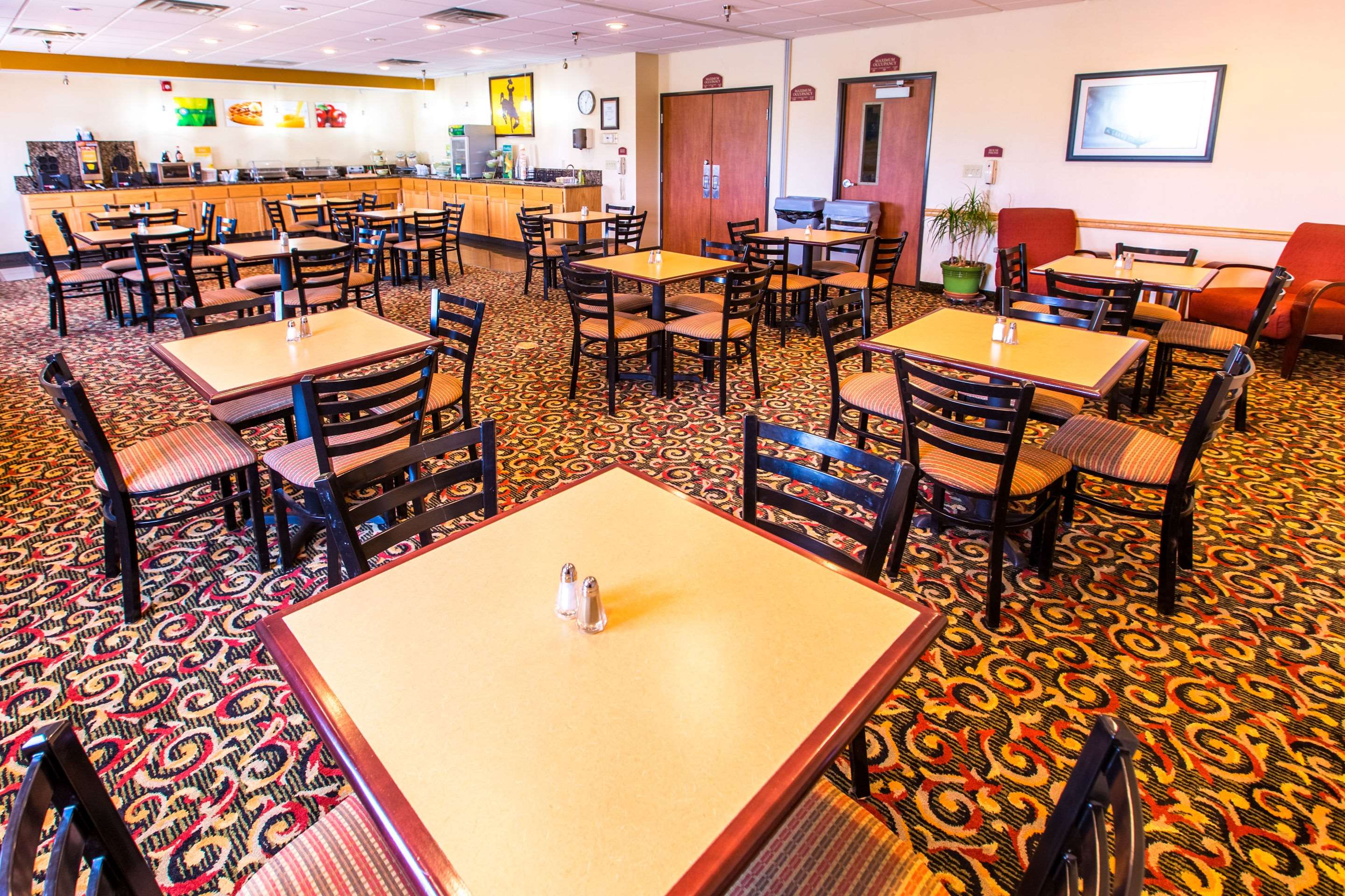 Breakfast area