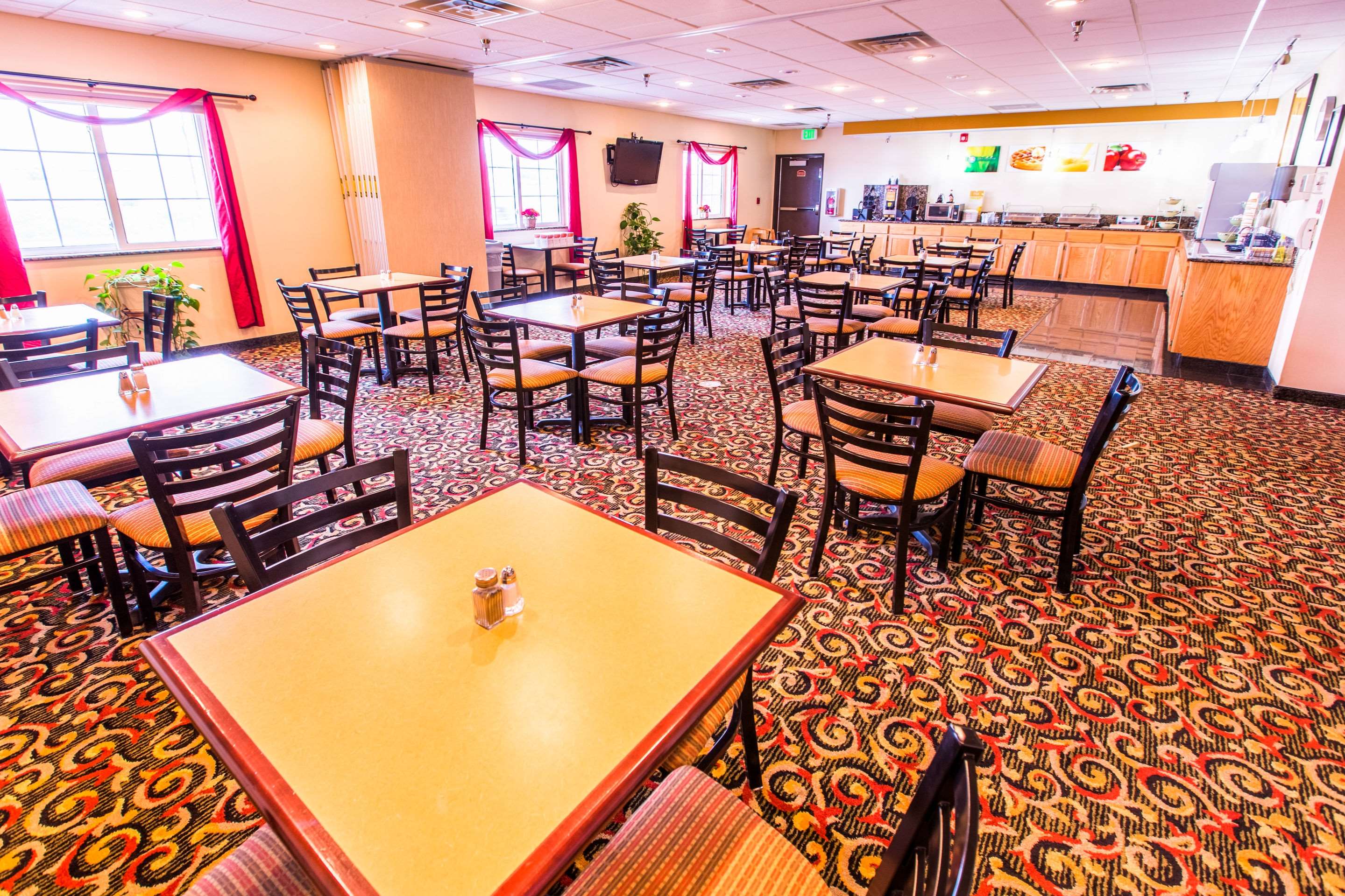 Breakfast area