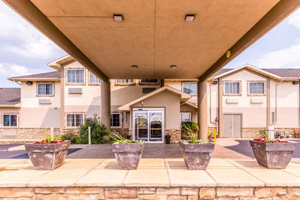 Exterior view - Quality Inn & Suites Laramie