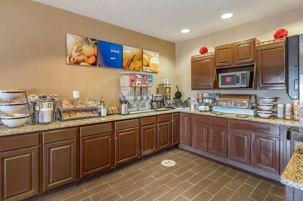 Amenities - Comfort Inn Shelbyville - I-74, Exit 113