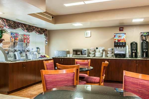 Amenities - Clarion Inn & Suites Northwest Indianapolis