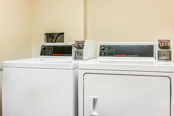 Amenities - Clarion Inn & Suites Northwest Indianapolis