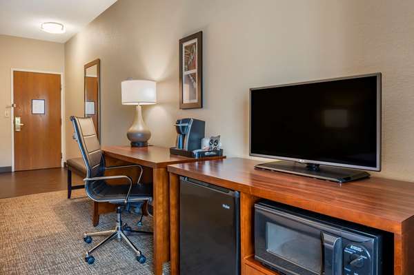 Suite - Comfort Inn La Porte