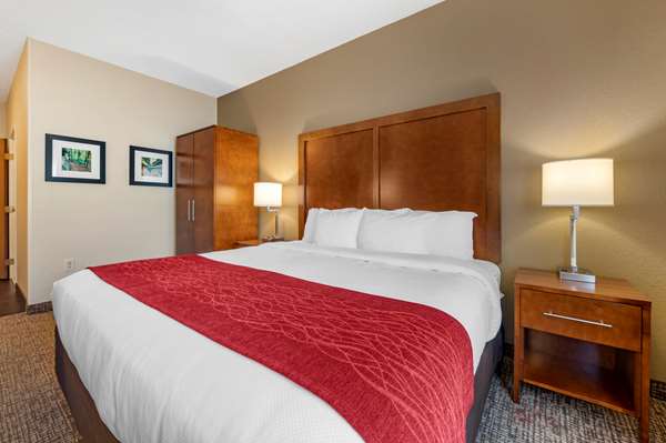  - Comfort Inn La Porte