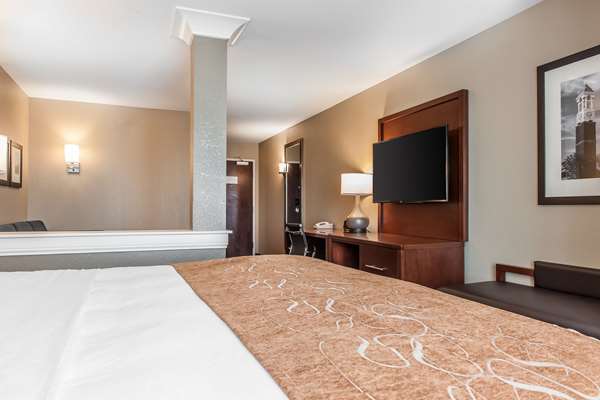  - Comfort Suites Rensselaer