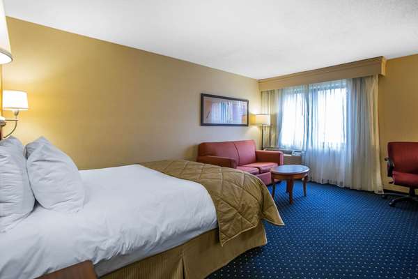  - Clarion Inn Merrillville - I-65, Exit 253