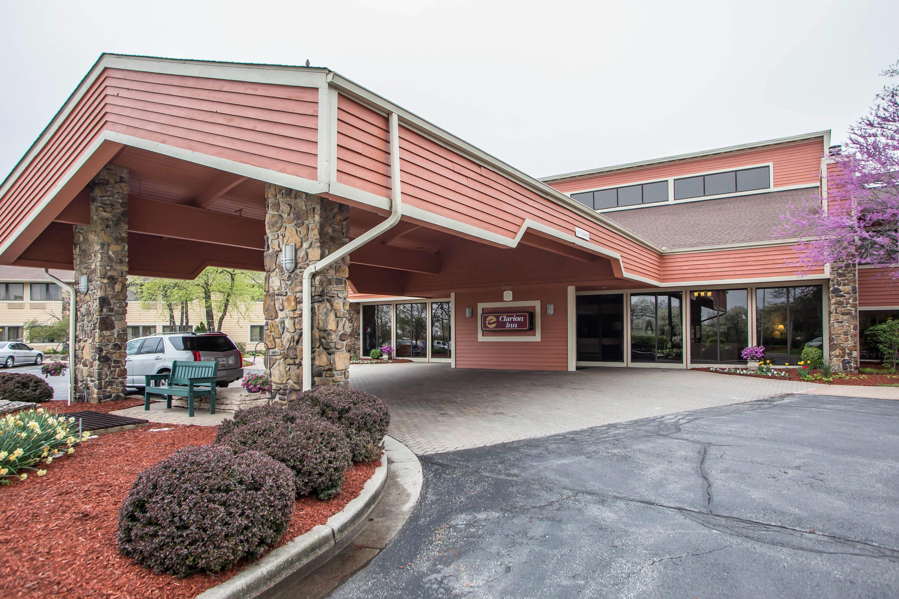 Hotel Exterior | Clarion Inn