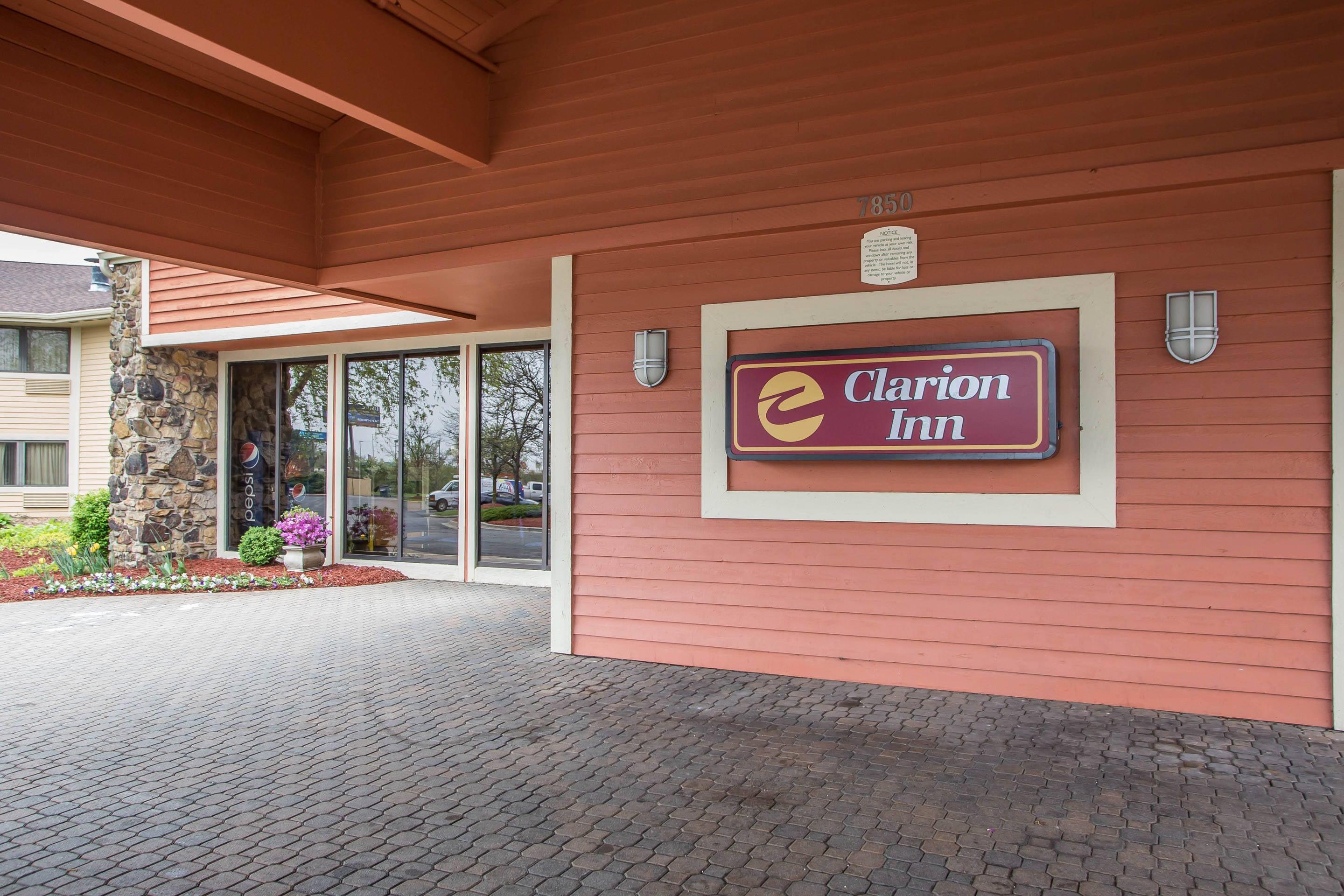 Hotel Exterior | Clarion Inn