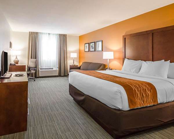  - Comfort Inn Ferdinand