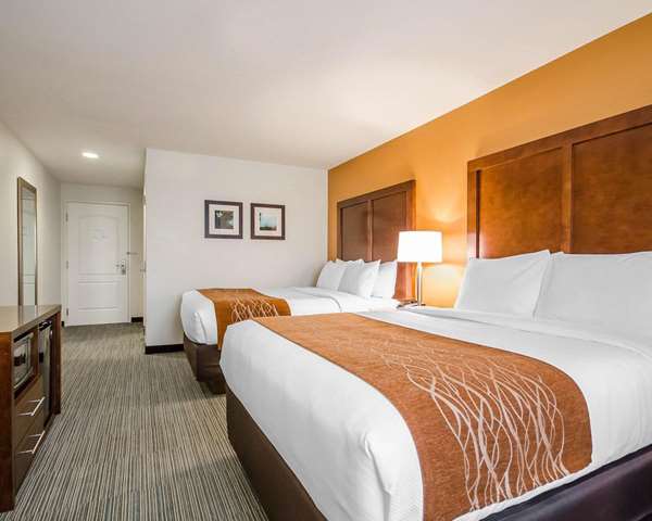  - Comfort Inn Ferdinand