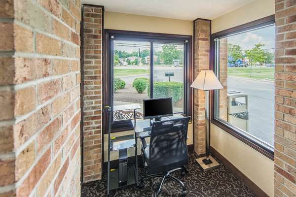 Conference Area - Quality Inn Decatur