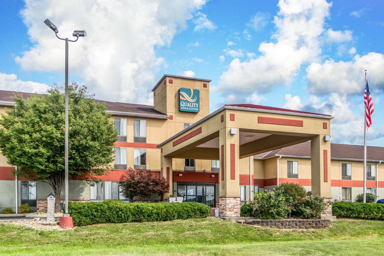 Quality Inn Suites Lawrenceburg In See Discounts